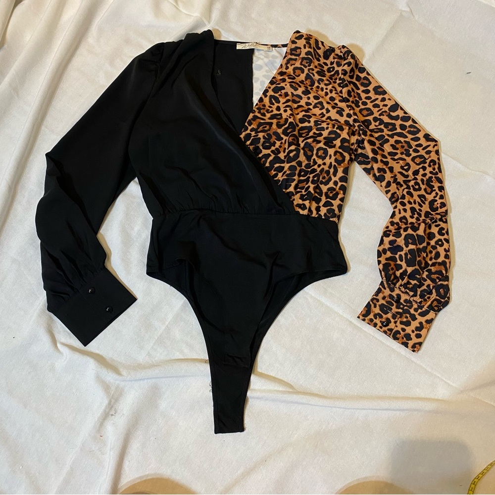 COPY - Black and leopard print bodysuit 
Long sleeve blouse one piece
